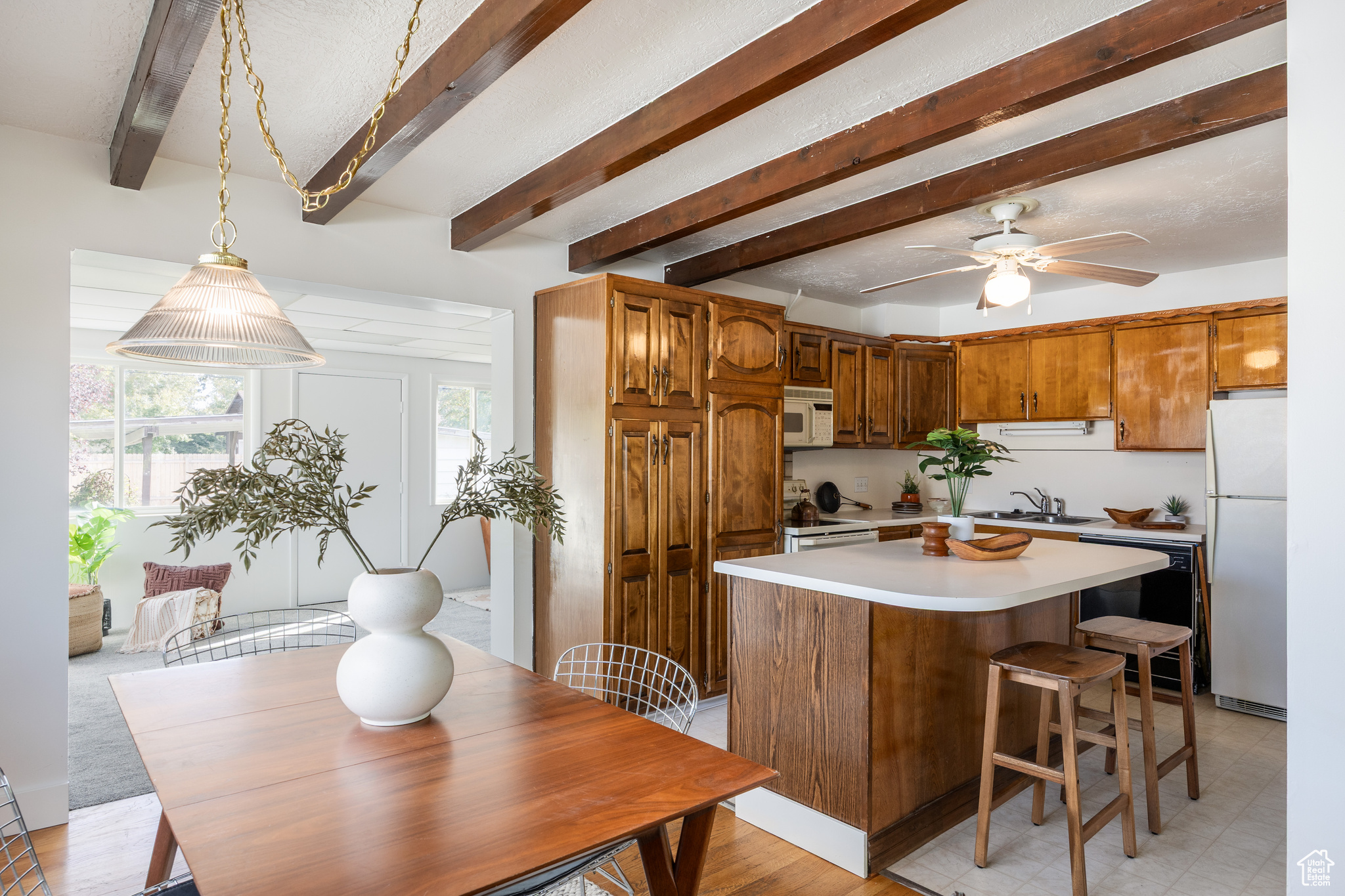 WENDELL WAY - Residential