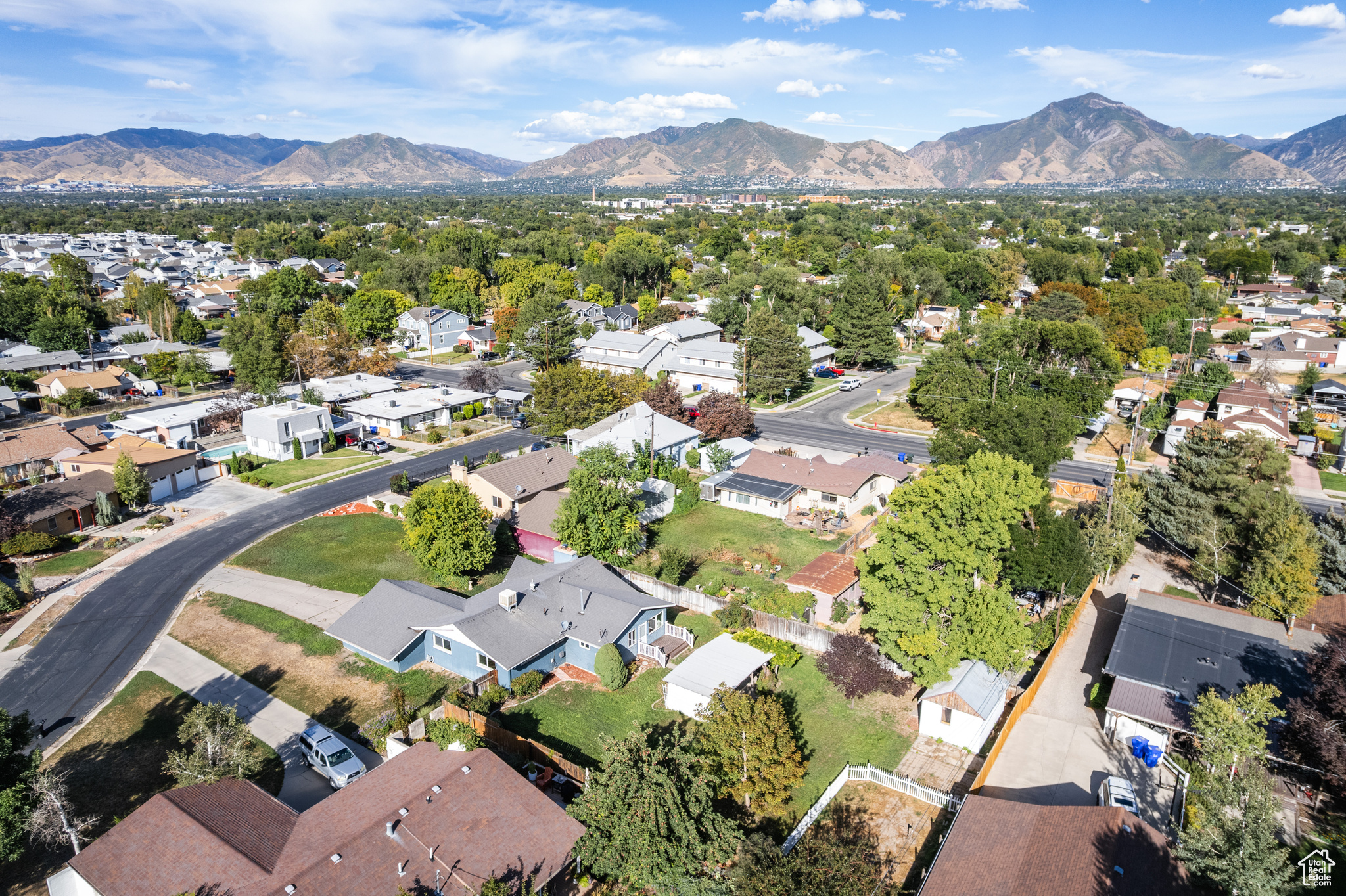 WENDELL WAY - Residential