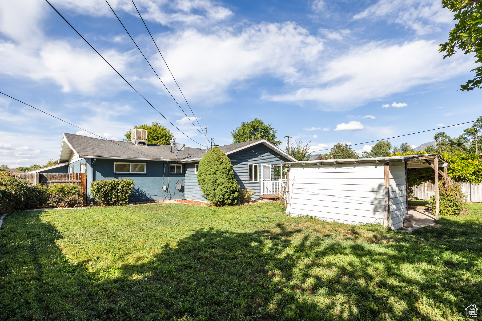 WENDELL WAY - Residential