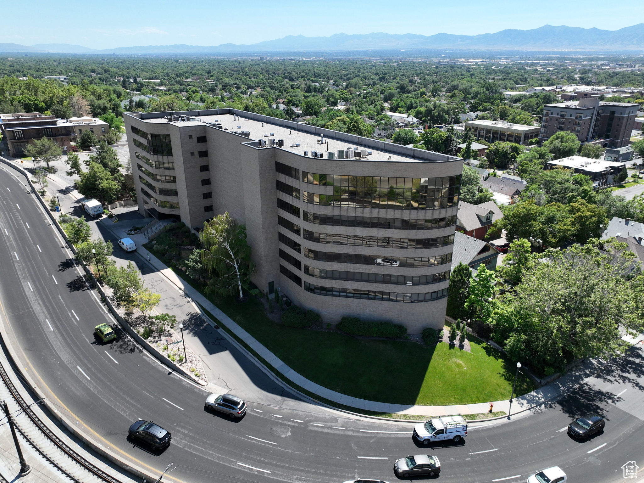 WILSHIRE - Residential