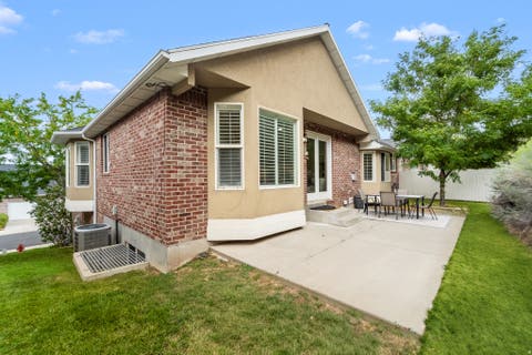 Tiny photo for 340 E BRAYDEN WAY, Draper, UT 84020 (MLS # 2180648)