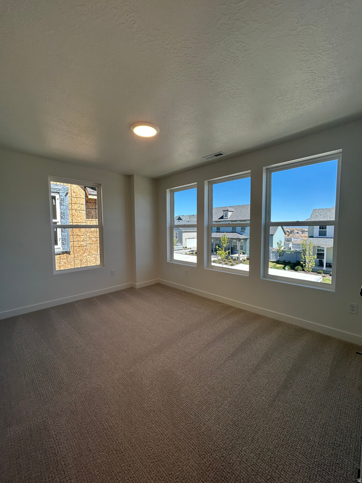 DAYBREAK - Residential Income