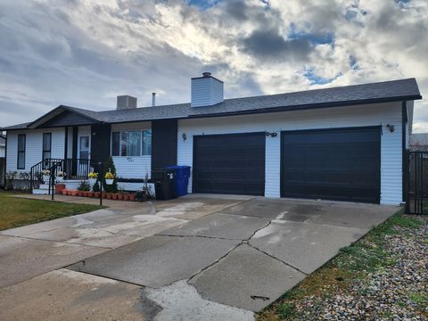 Tiny photo for 3759 W ETTENMORE CIR S, Taylorsville, UT 84129 (MLS # 2128152)