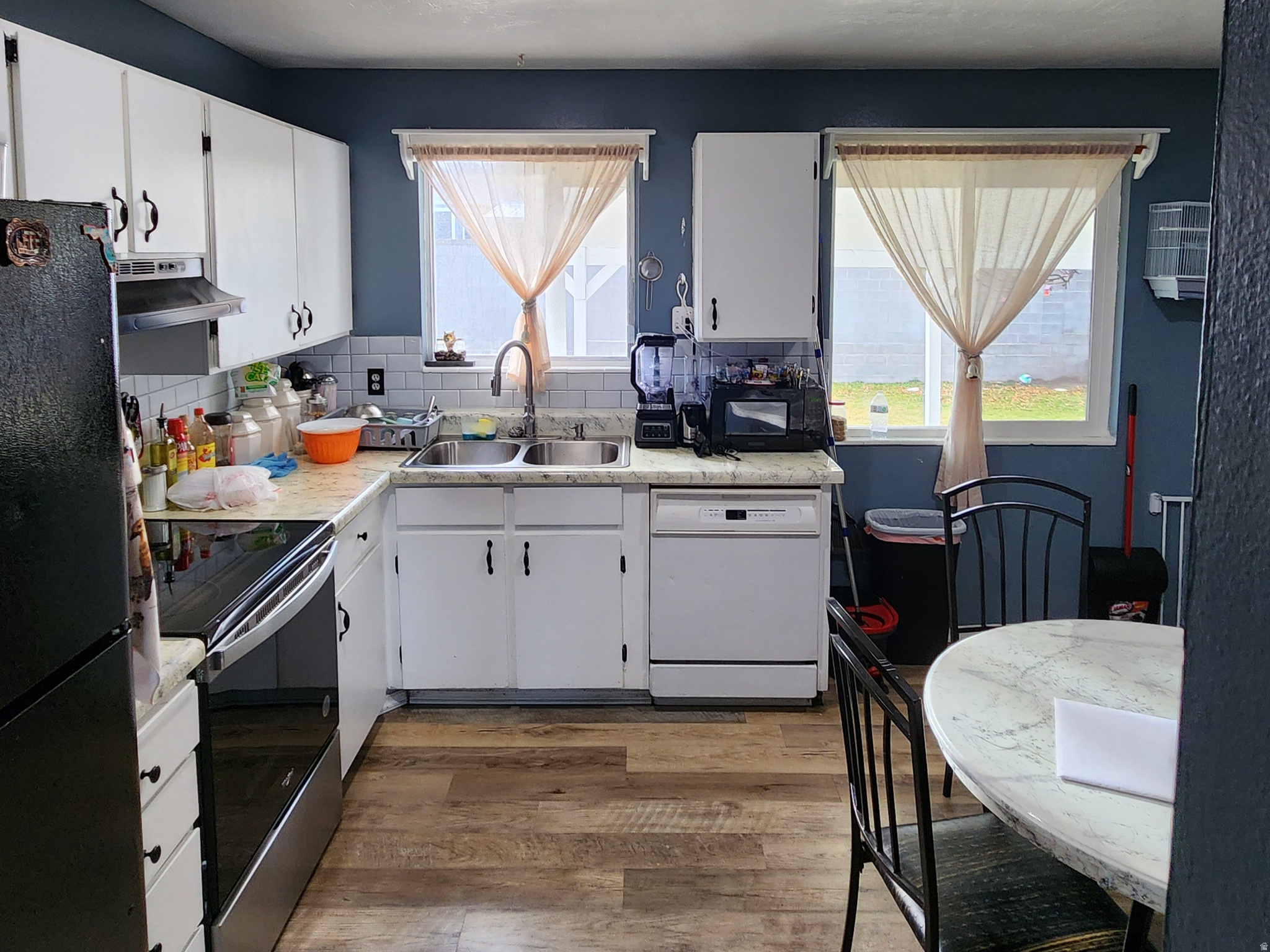 WESTWOOD #3 - Residential