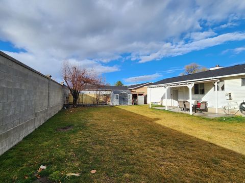 Tiny photo for 3759 W ETTENMORE CIR S, Taylorsville, UT 84129 (MLS # 2128152)