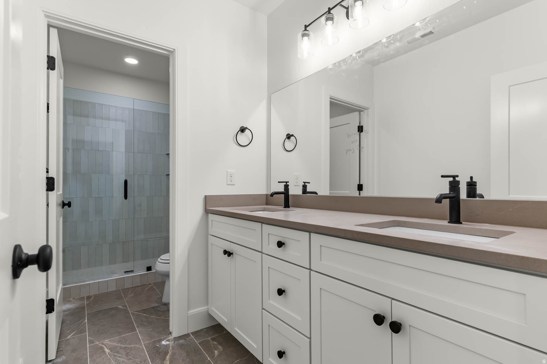 DRY CREEK HIGHLANDS SIGNATURE 207 - Residential