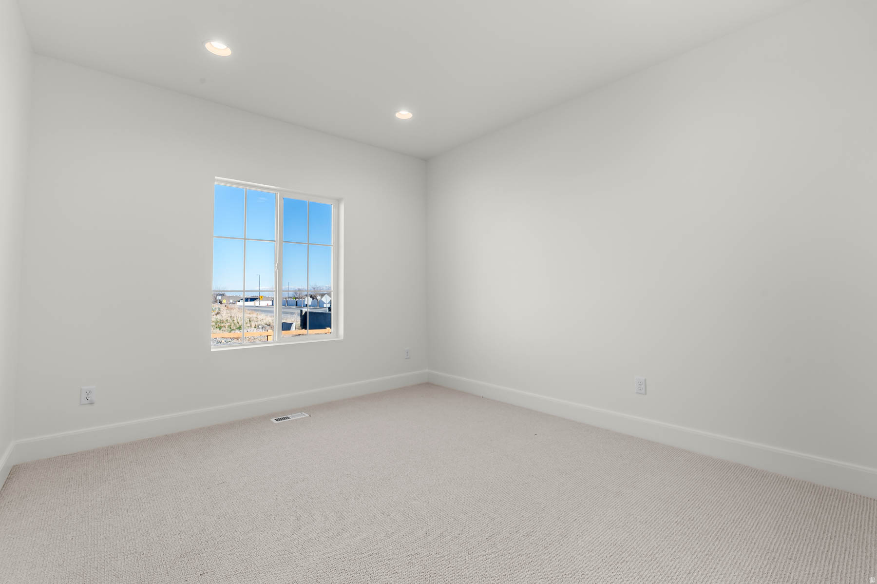 DRY CREEK HIGHLANDS SIGNATURE 207 - Residential