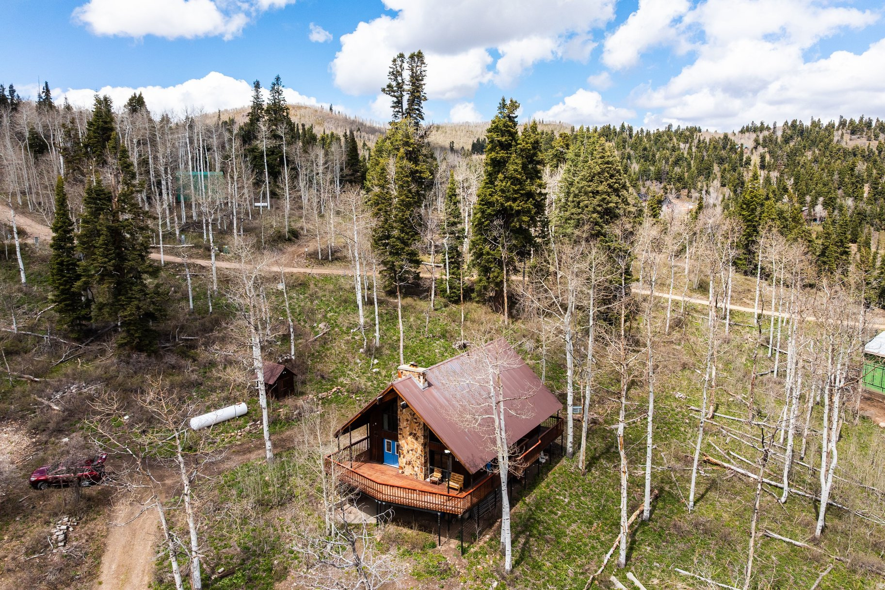 PINE MEADOW RANCH - Residential