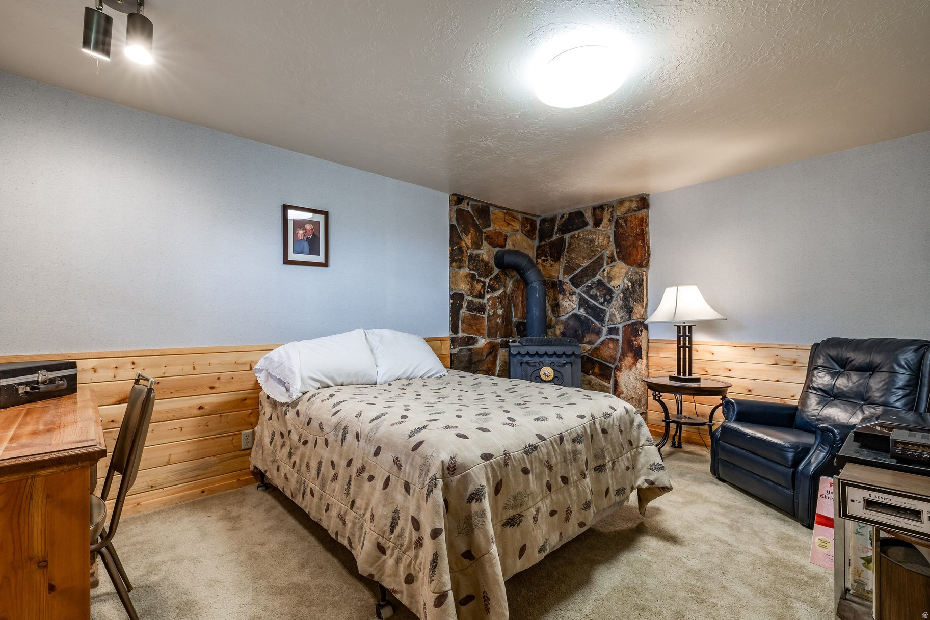 PINE MEADOW RANCH - Residential