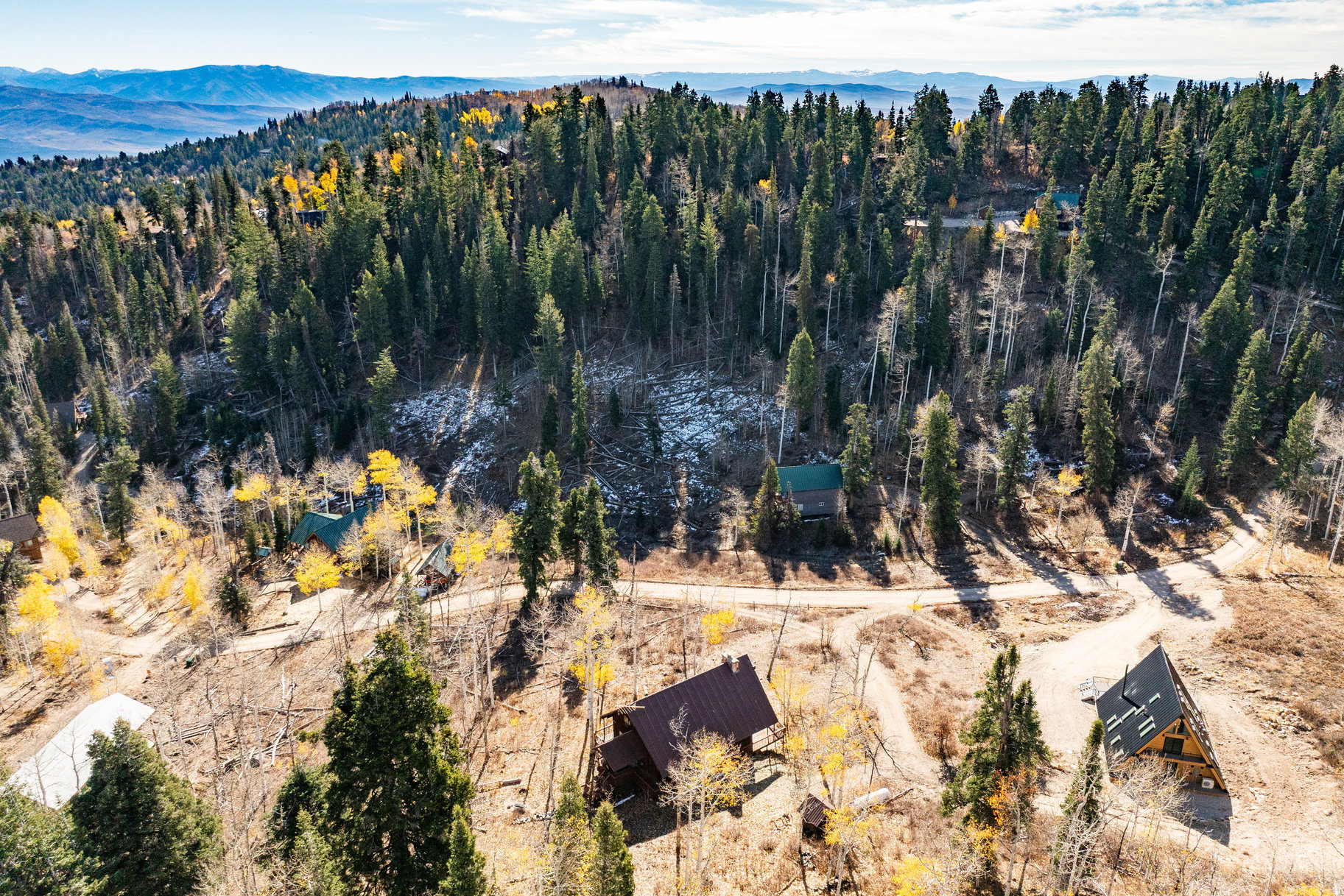 PINE MEADOW RANCH - Residential