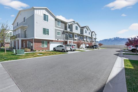 Tiny photo for 4216 W GUNLOCK PARK CT #433, Riverton, UT 84096 (MLS # 2148746)
