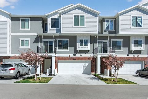 Tiny photo for 4216 W GUNLOCK PARK CT #433, Riverton, UT 84096 (MLS # 2148746)