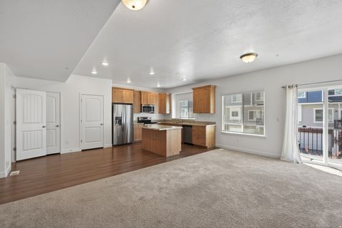 Tiny photo for 4216 W GUNLOCK PARK CT #433, Riverton, UT 84096 (MLS # 2148746)