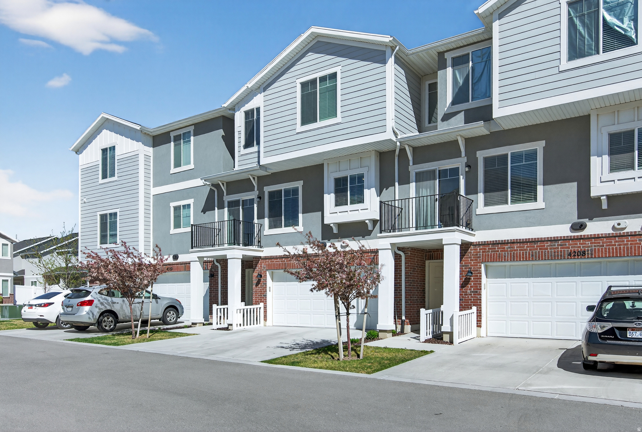 PARKSIDE - Residential