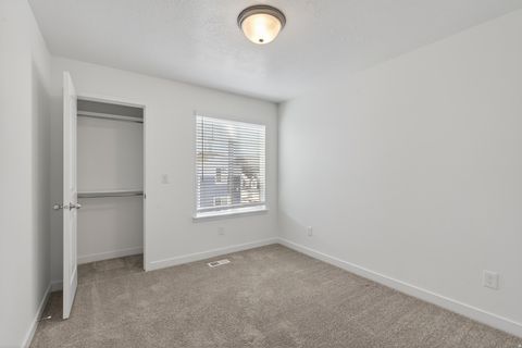 Tiny photo for 4216 W GUNLOCK PARK CT #433, Riverton, UT 84096 (MLS # 2148746)
