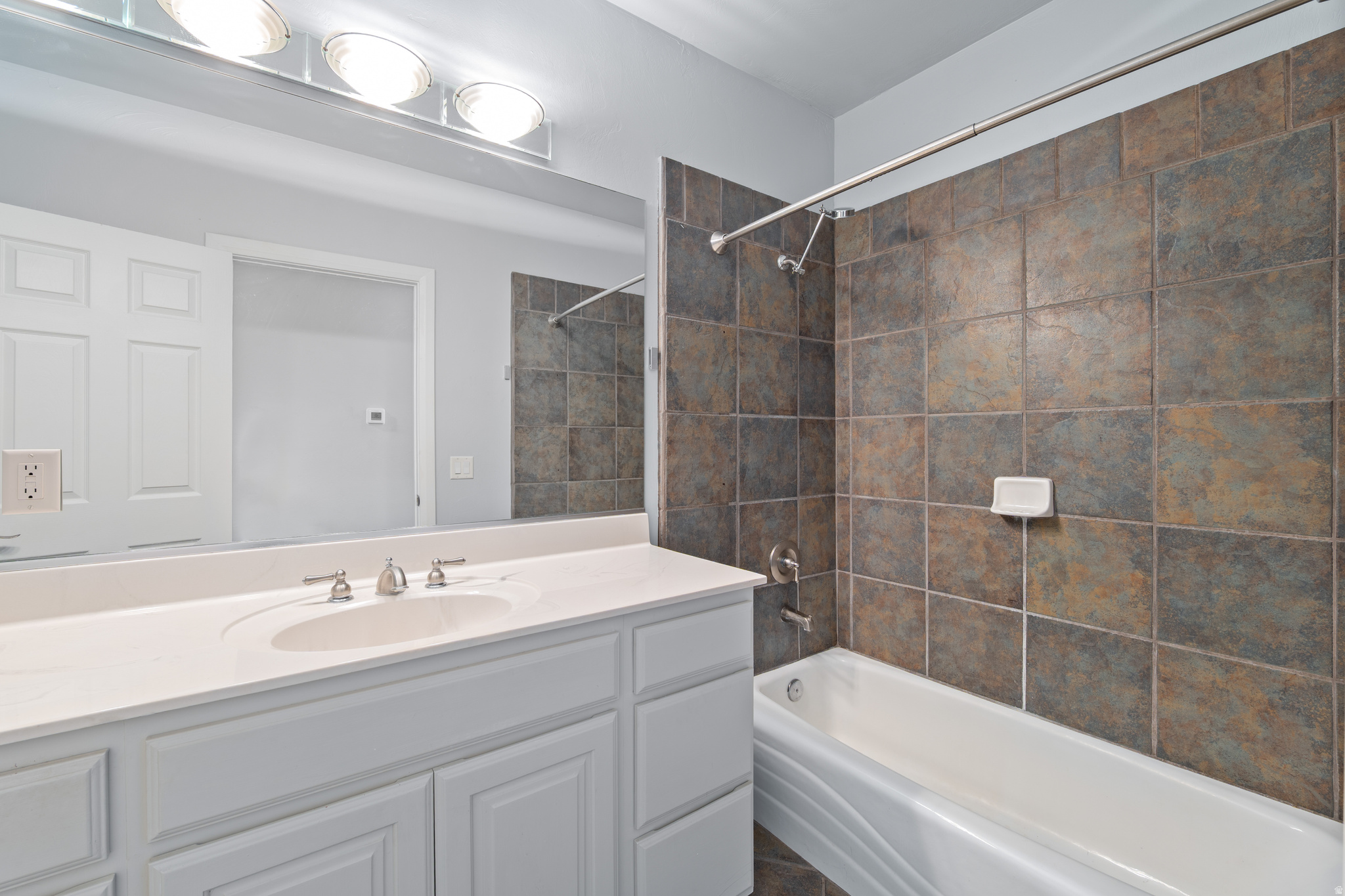 SILVERSTONE AT GREEN SPRINGS - Residential