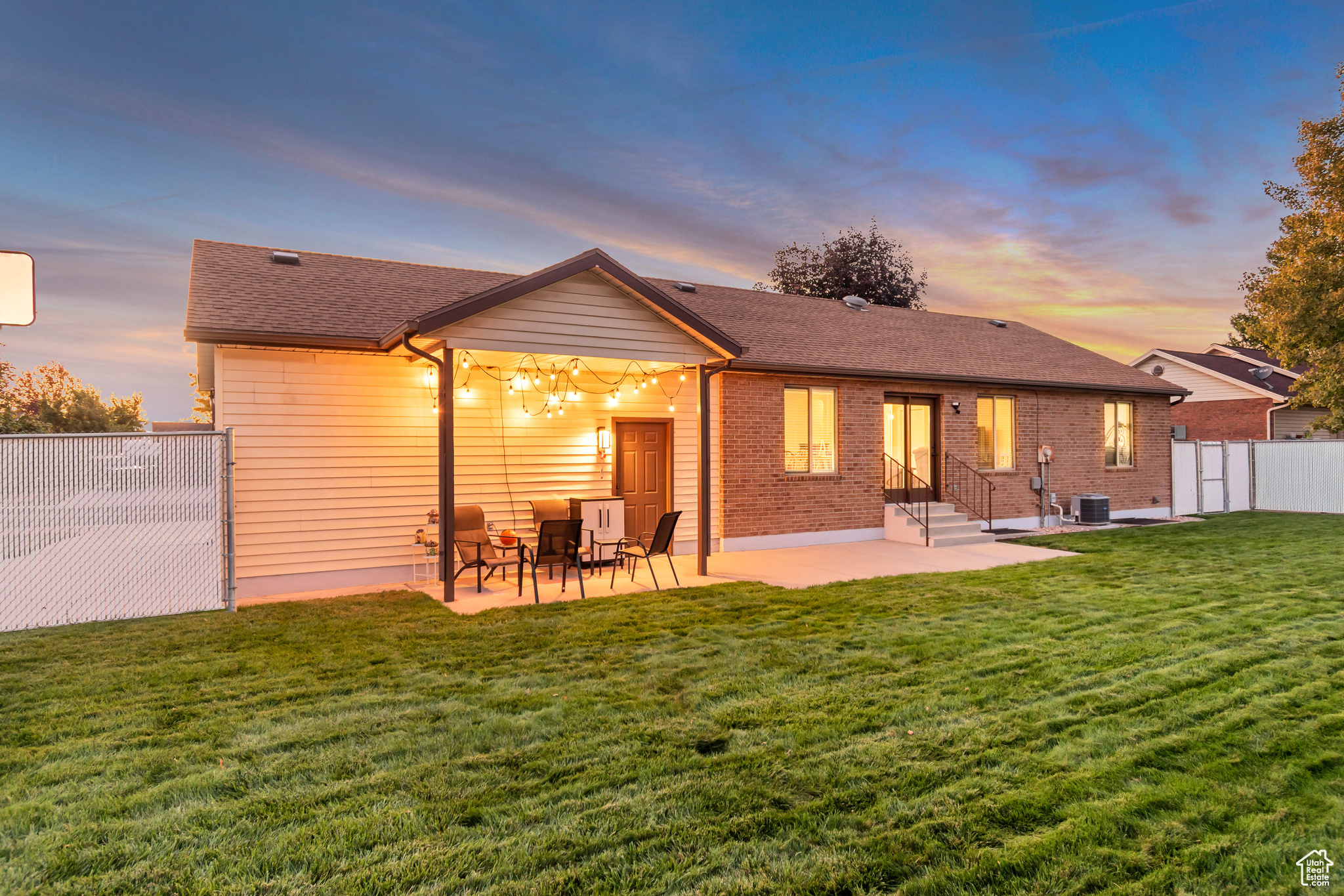SOUTHGATE PARK - Residential