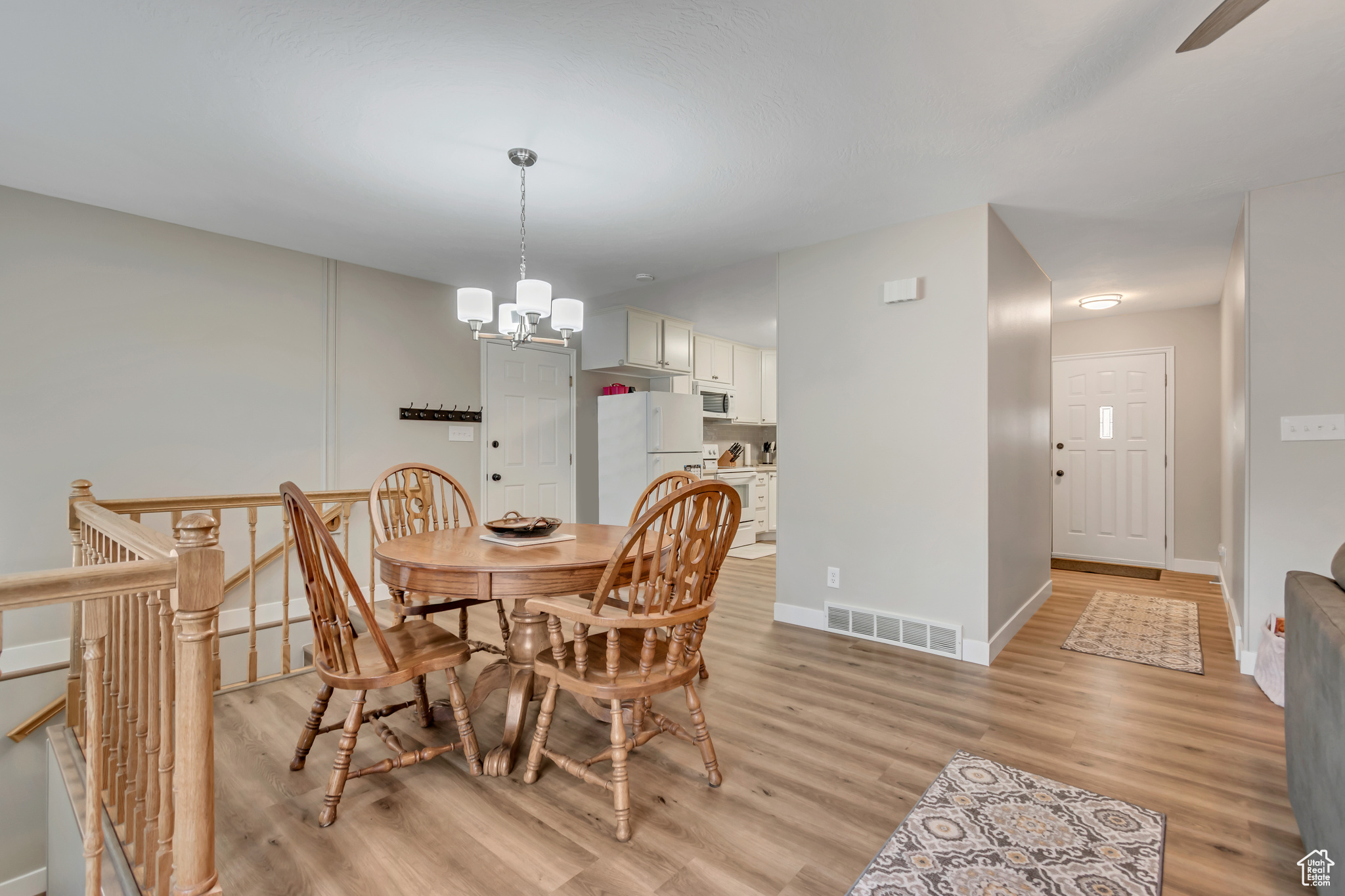 SOUTHGATE PARK - Residential
