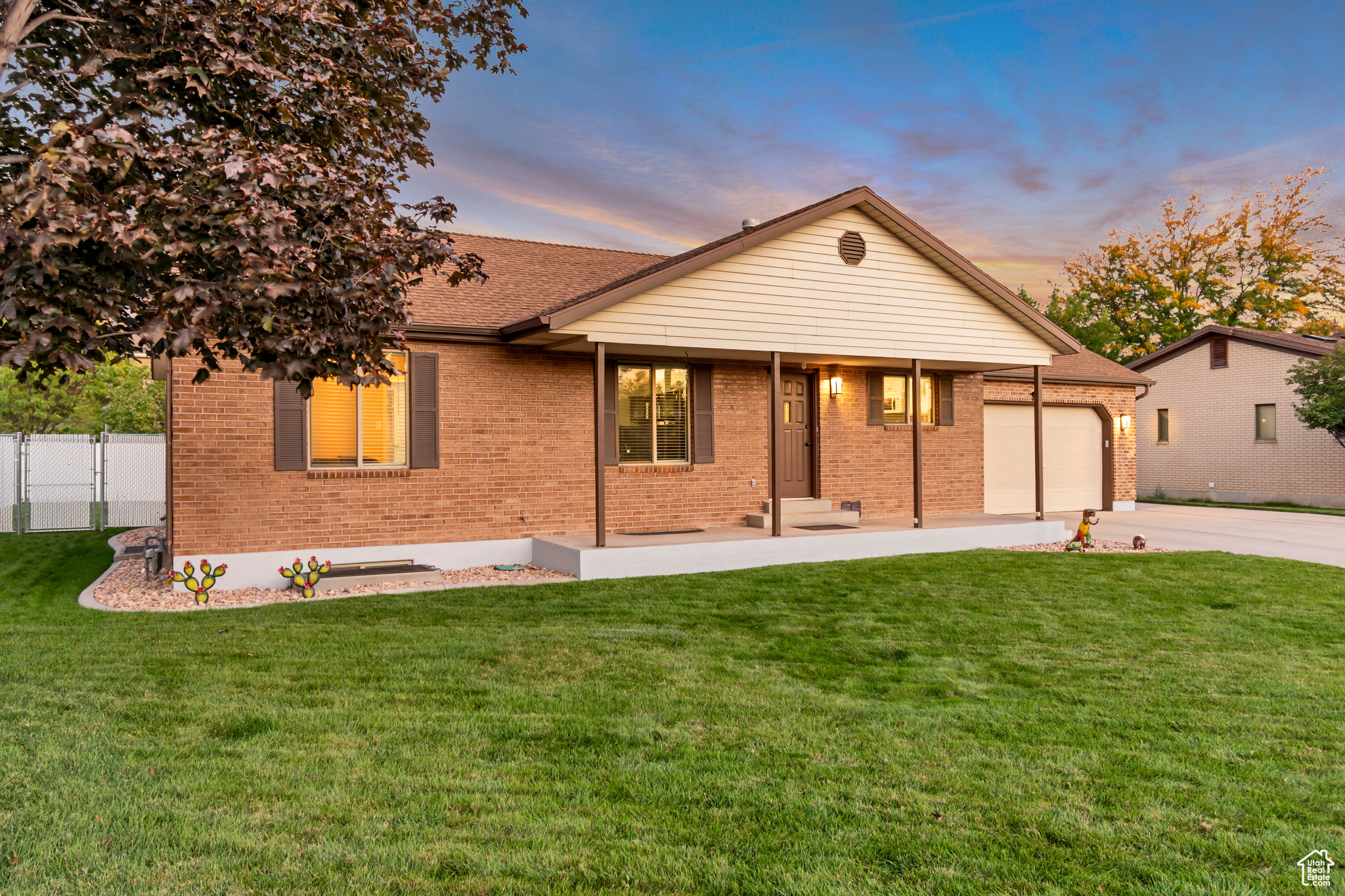 SOUTHGATE PARK - Residential