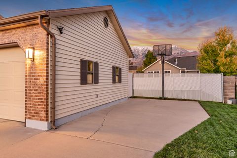 Tiny photo for 533 S 670 E, Orem, UT 84097 (MLS # 2116078)