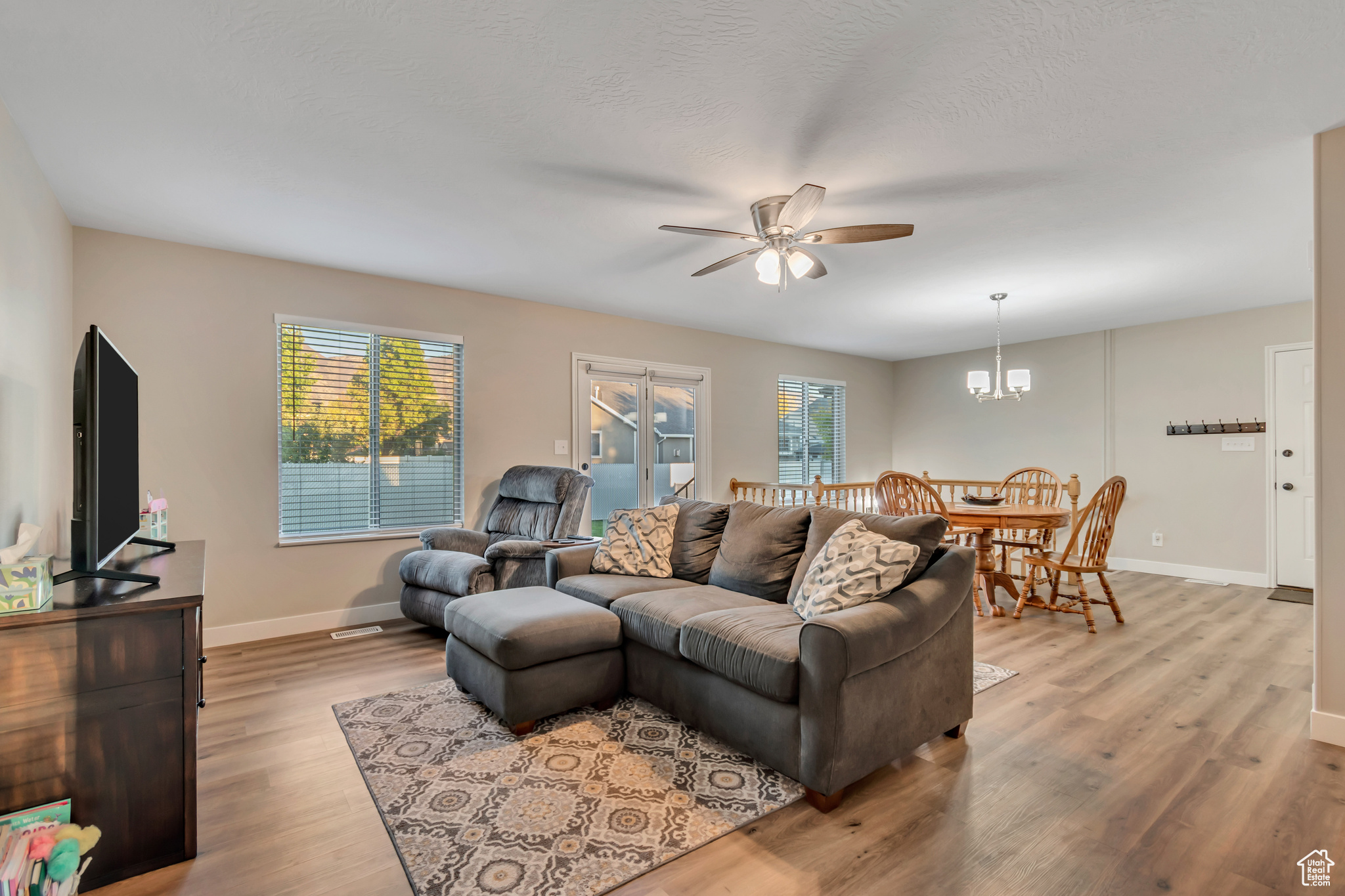 SOUTHGATE PARK - Residential