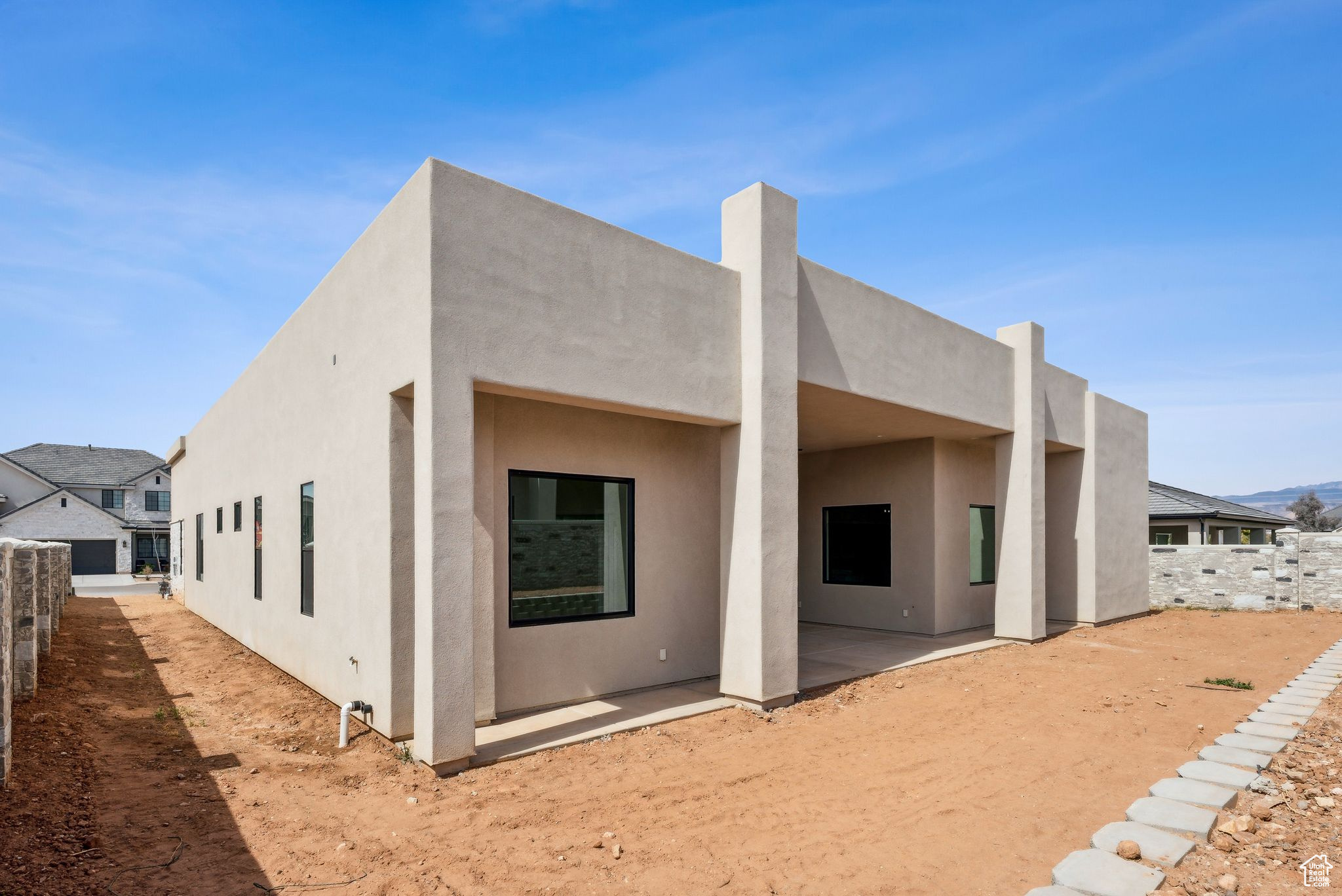 HAWKEYE POINT - Residential