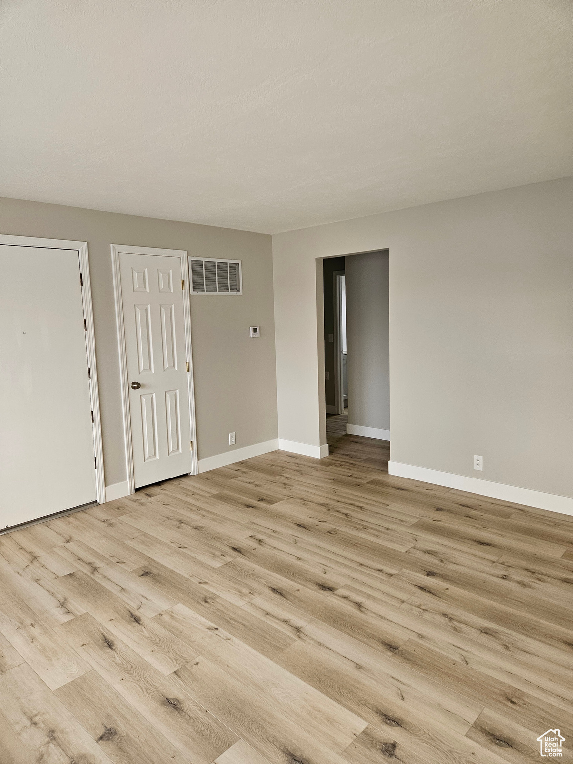 EDGEWOOD ADD LOTS 13,14,15 - Residential Income