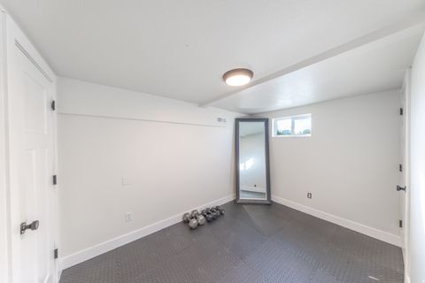 Tiny photo for 908 S 550 E, Clearfield, UT 84015 (MLS # 2131379)