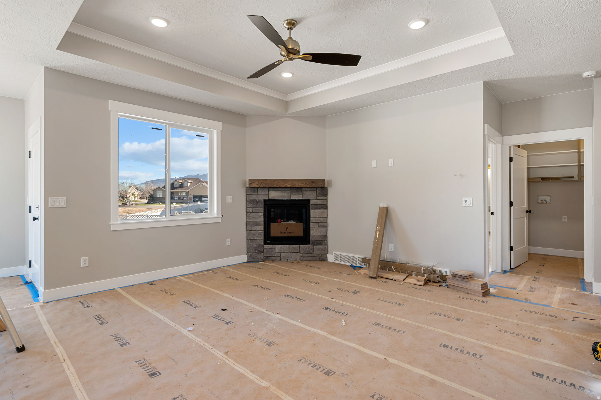 EQUESTRIAN POINTE SUBDIVISION - Residential