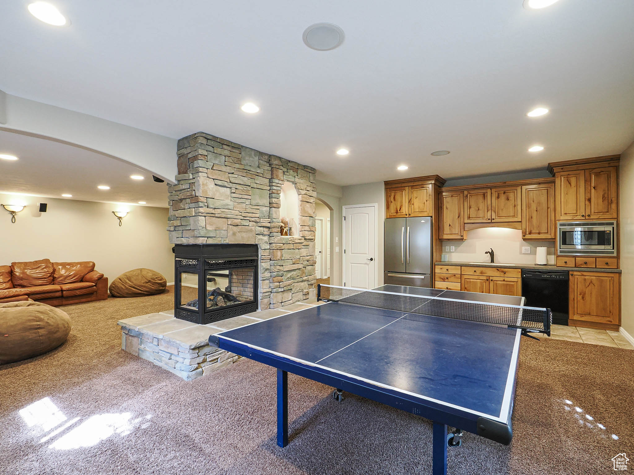CASTLEWOOD - Residential