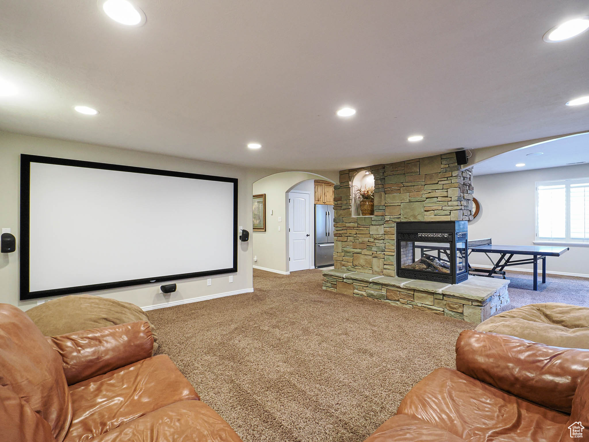 CASTLEWOOD - Residential