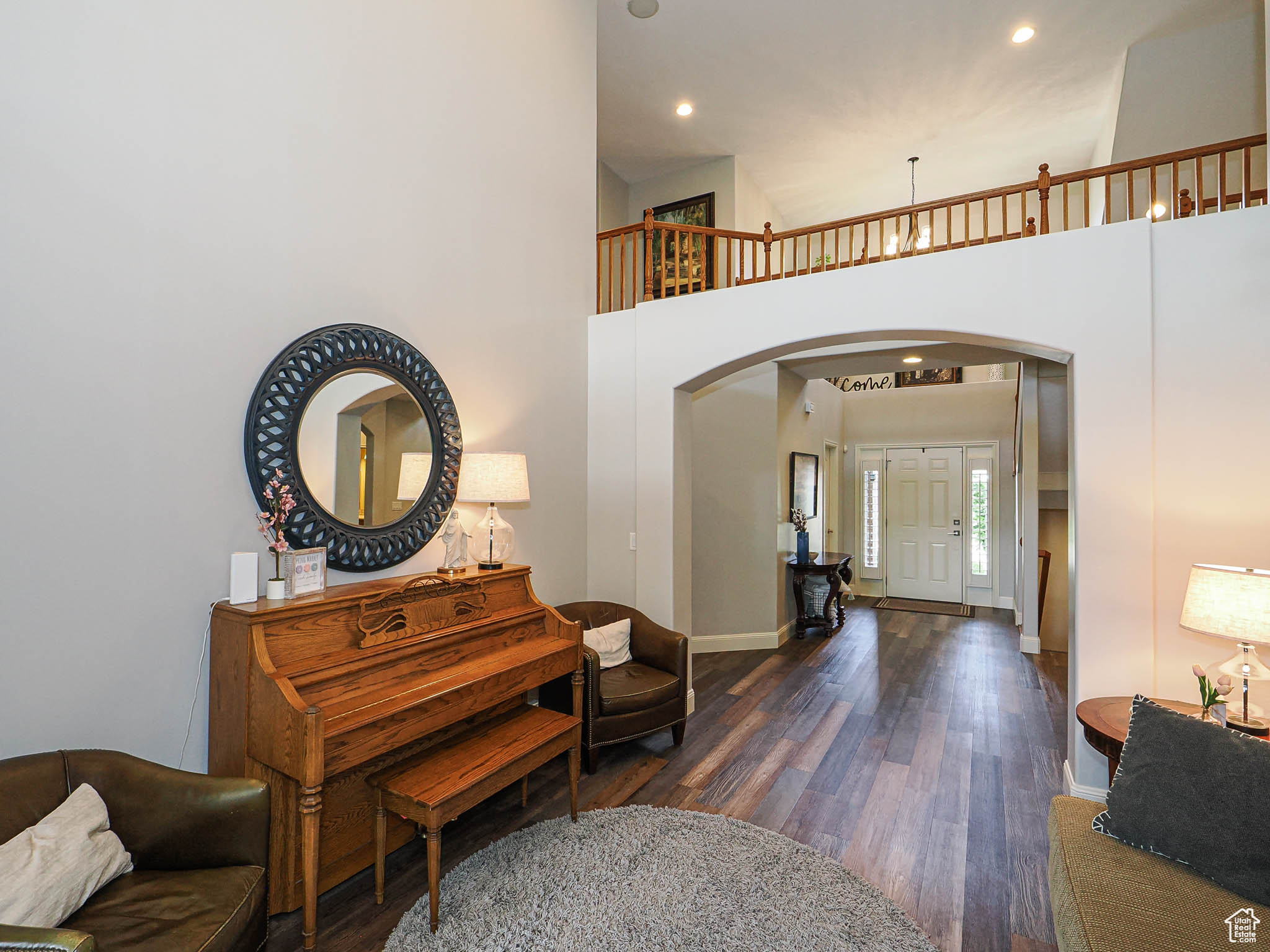 CASTLEWOOD - Residential