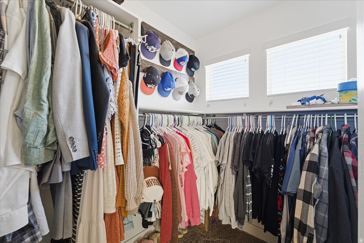 EAGLE POINT - Residential