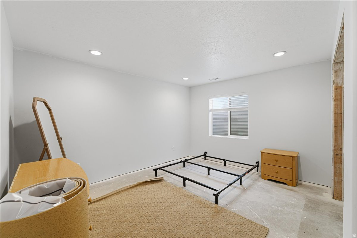 EAGLE POINT - Residential