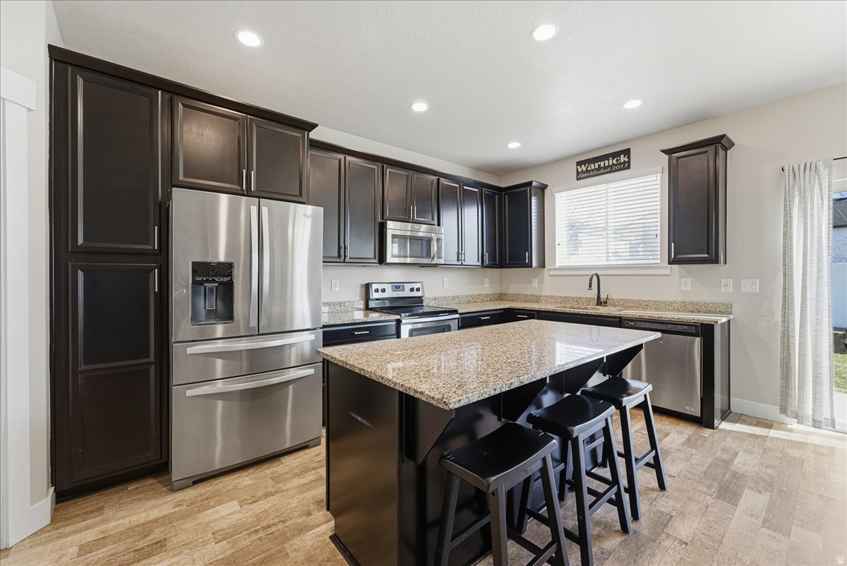 EAGLE POINT - Residential