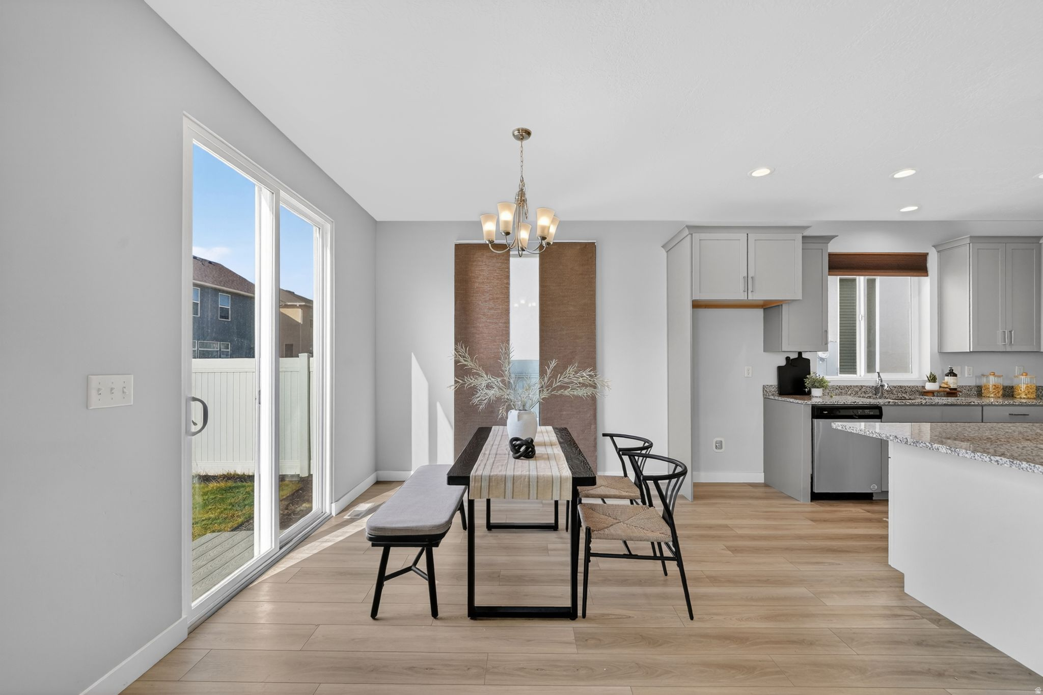 PORTERS CROSSING - Residential