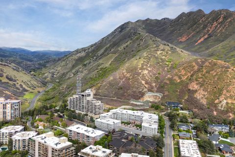 Tiny photo for 3075 E KENNEDY DR #210, Salt Lake City, UT 84108 (MLS # 2155544)