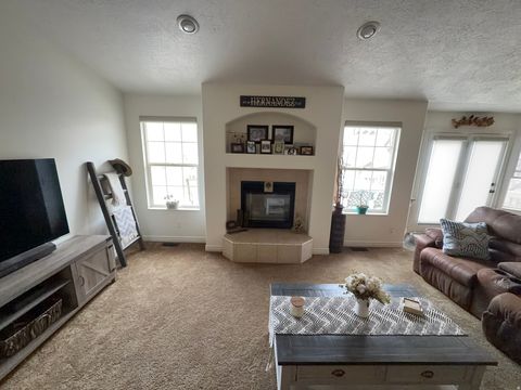 Tiny photo for 5698 S 1150 E, South Ogden, UT 84405 (MLS # 2121921)