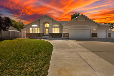 Homes For Sale - 8848 S 2070<br/> West Jordan, UT 84088