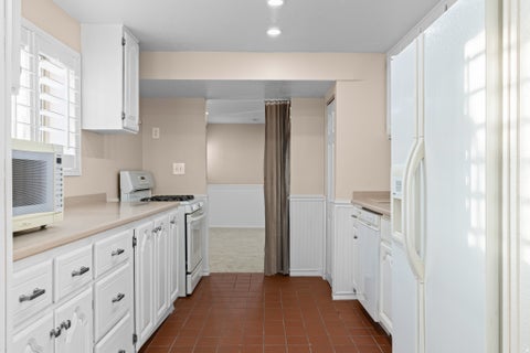Tiny photo for 1647 W 1410 N, Farmington, UT 84025 (MLS # 2178522)