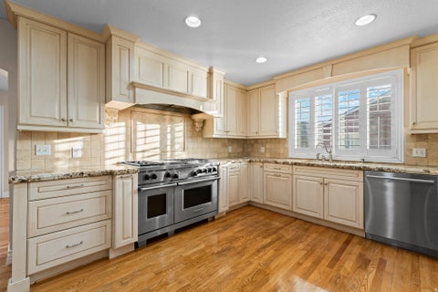 Tiny photo for 1647 W 1410 N, Farmington, UT 84025 (MLS # 2178522)