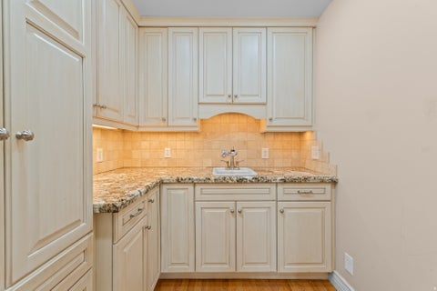 Tiny photo for 1647 W 1410 N, Farmington, UT 84025 (MLS # 2178522)
