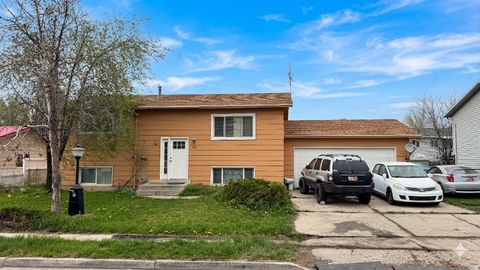 Tiny photo for 959 THREE POINT AVE, Logan, UT 84321 (MLS # 2147157)