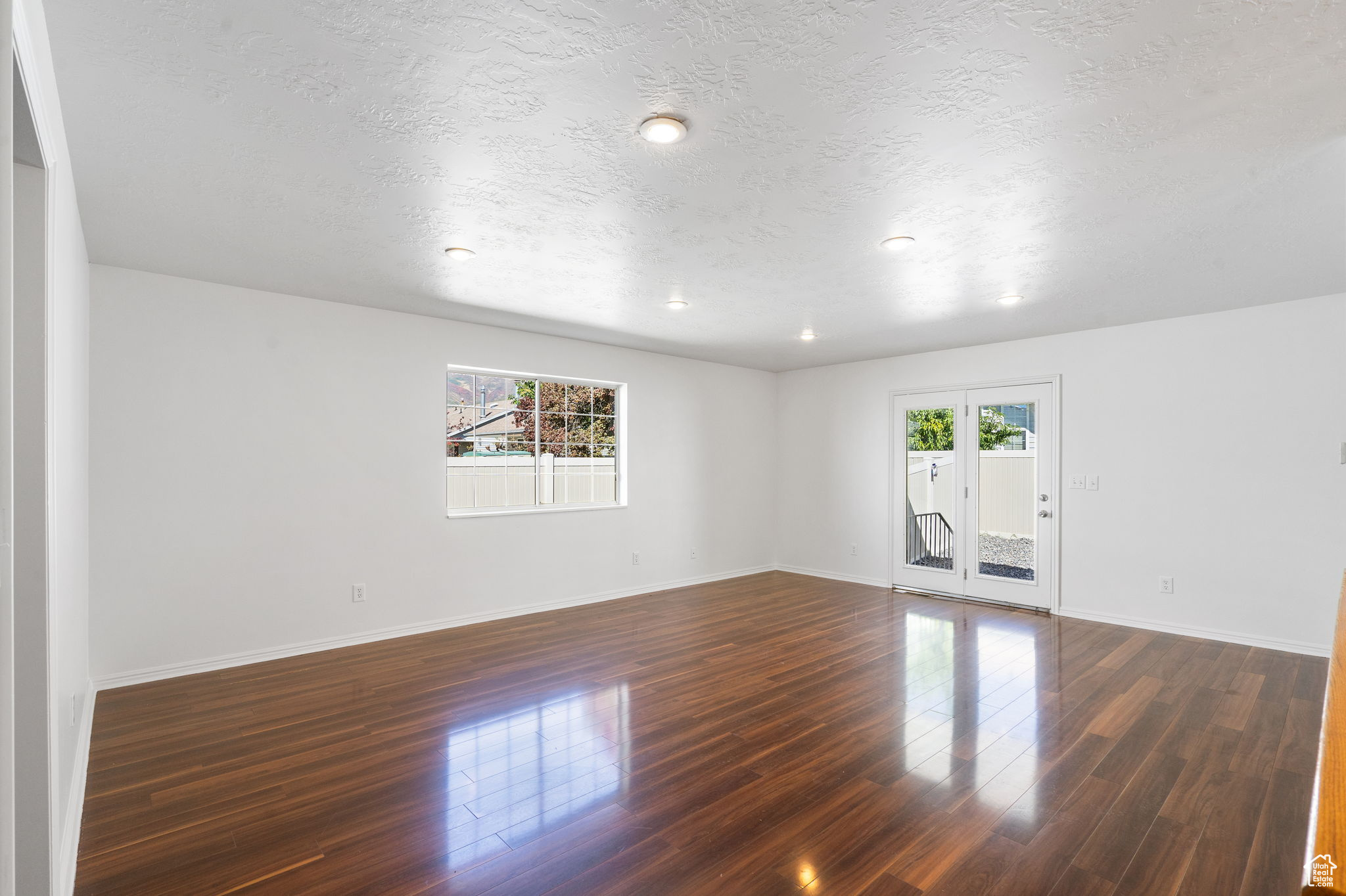 PHASE VI EASTVIEW CONDO - Residential Income