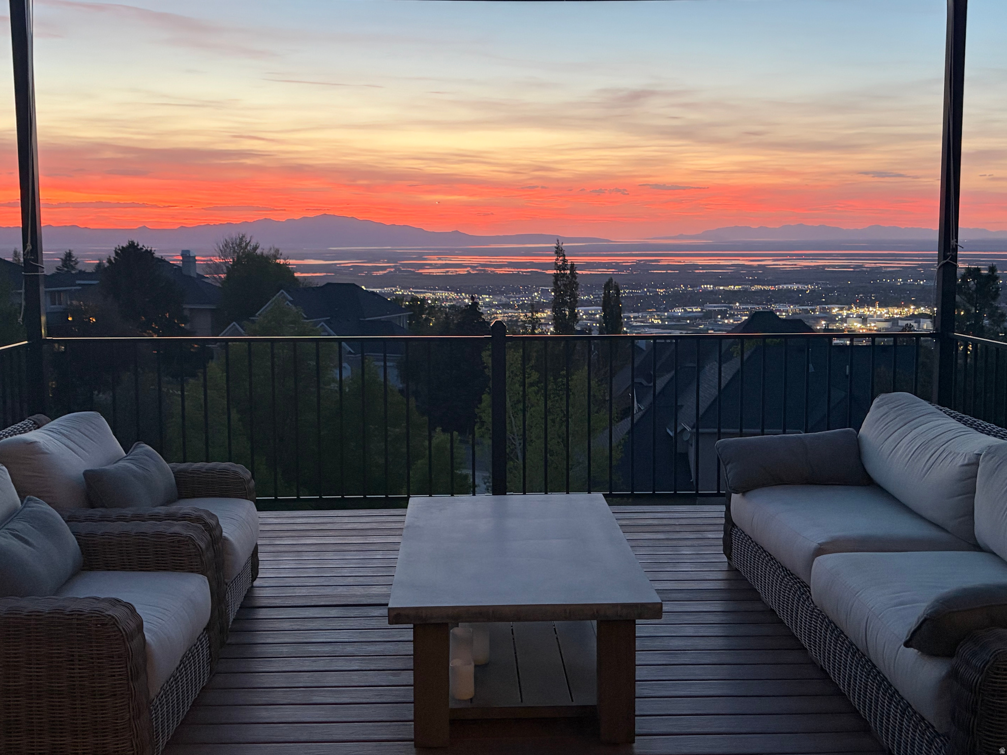 BRIDLEWOOD ESTATES - Residential