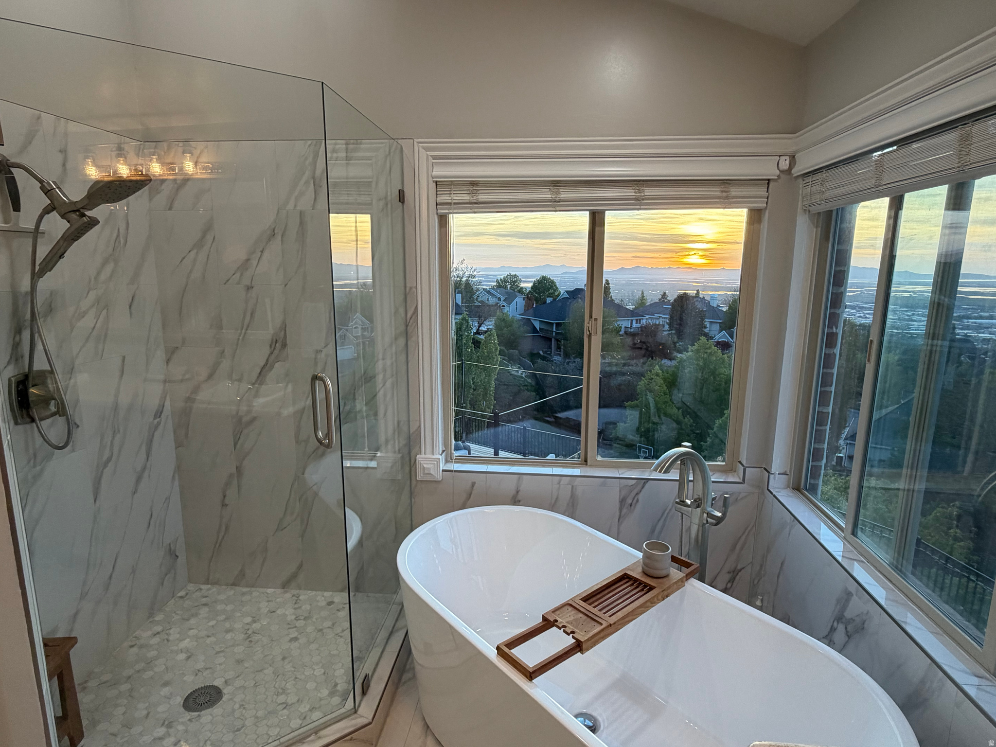 BRIDLEWOOD ESTATES - Residential