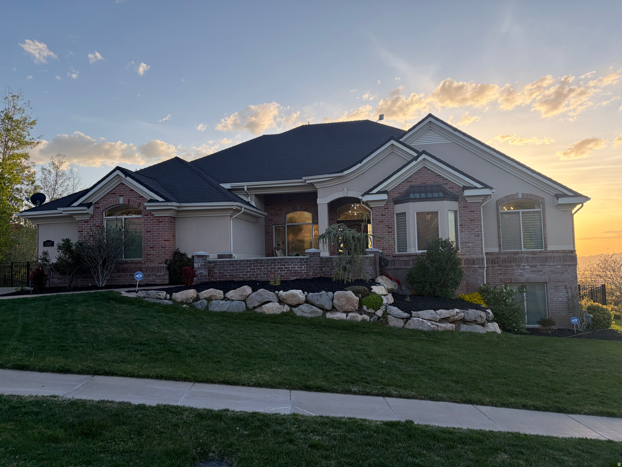 BRIDLEWOOD ESTATES - Residential