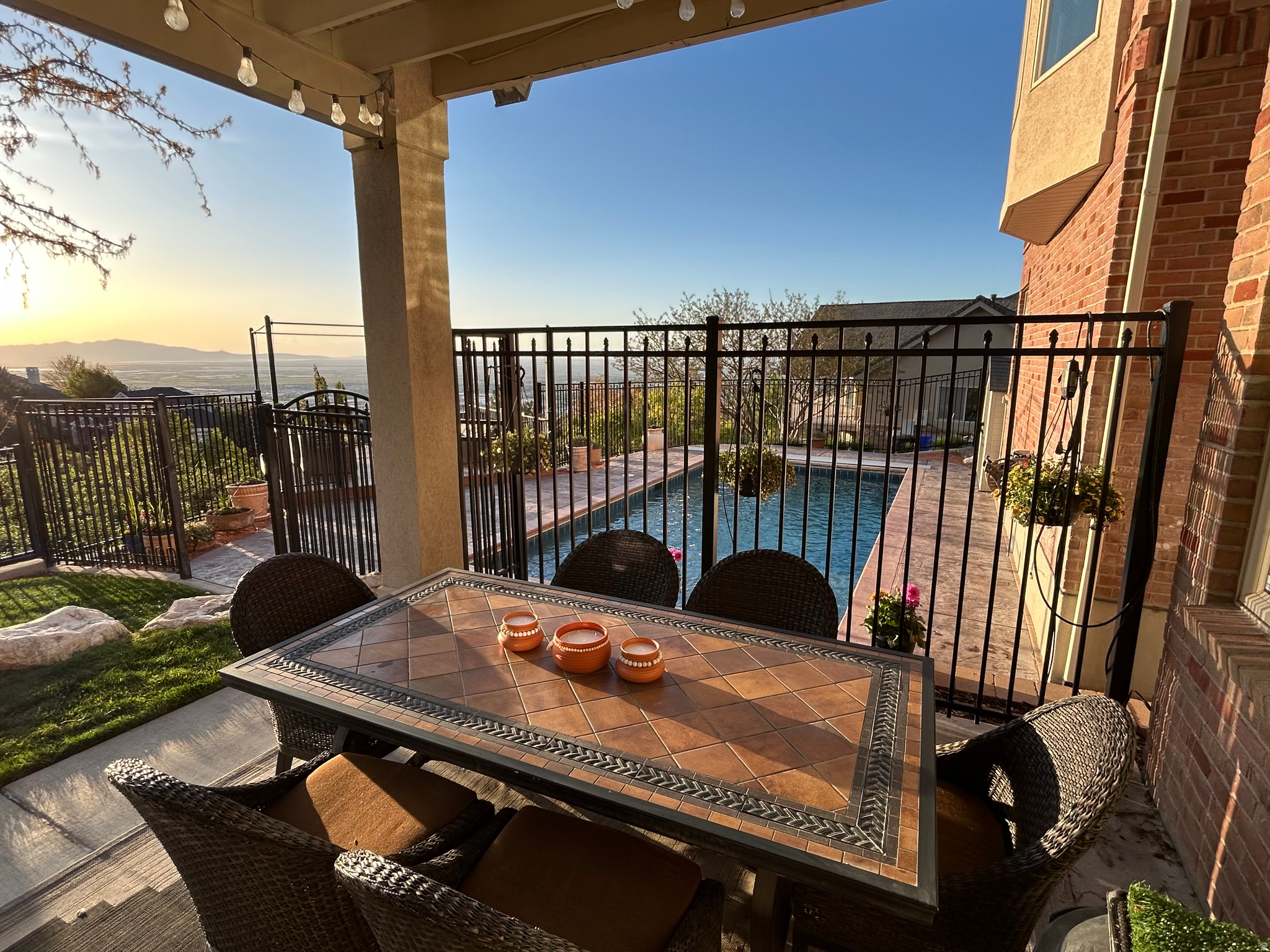 BRIDLEWOOD ESTATES - Residential