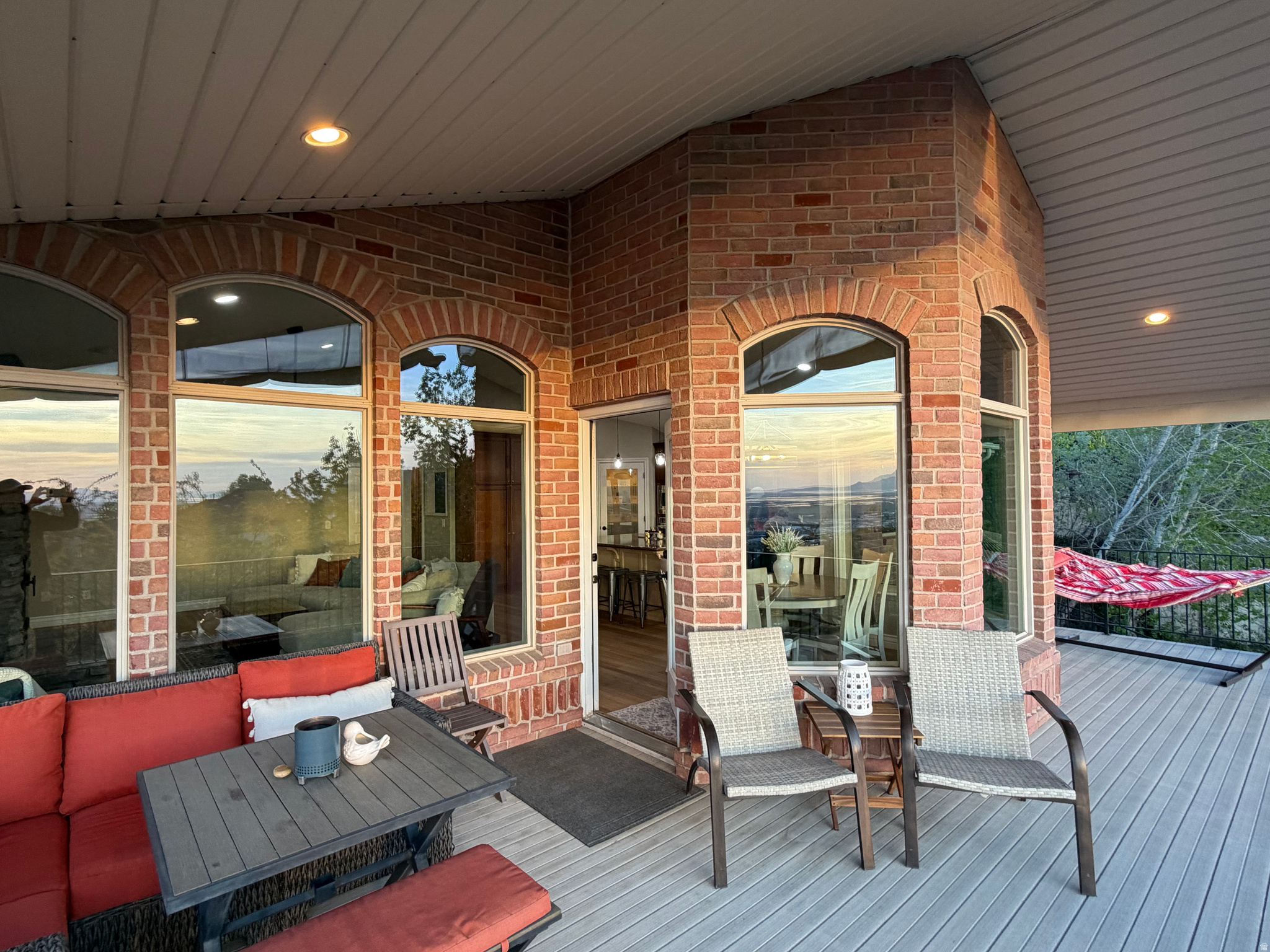 BRIDLEWOOD ESTATES - Residential