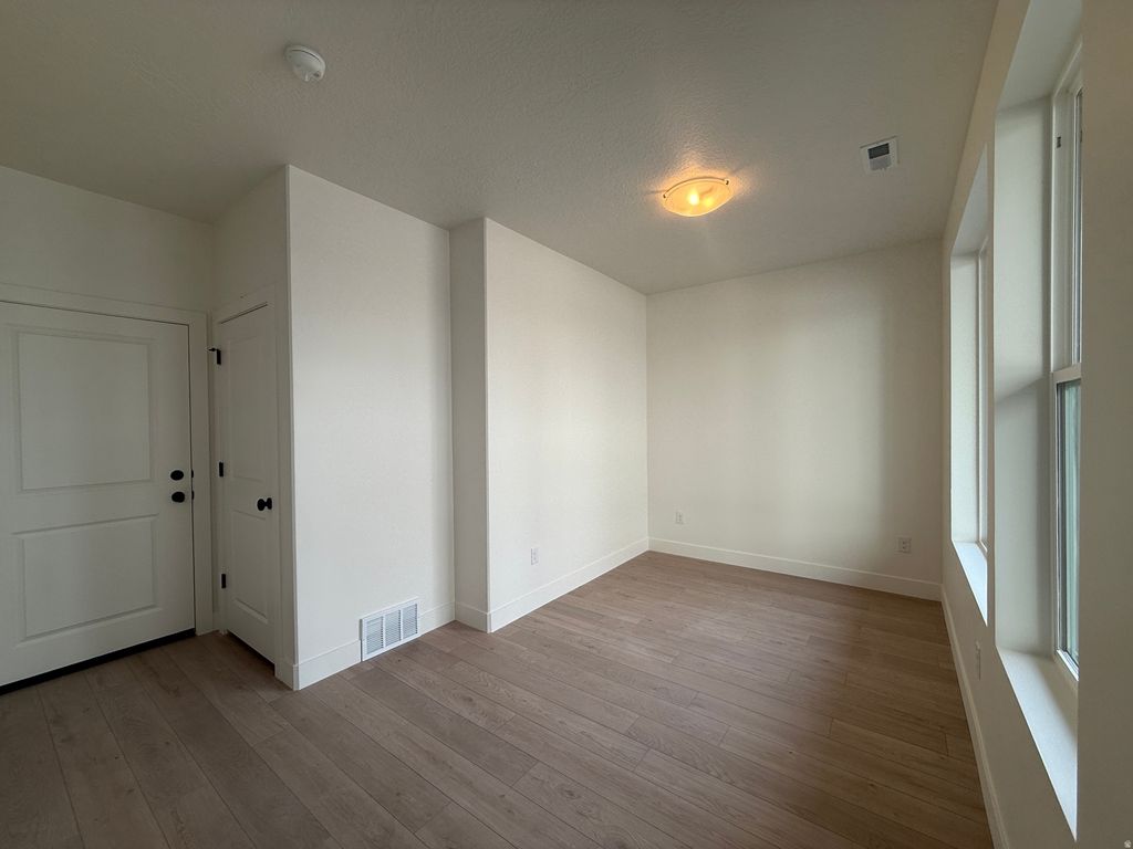 Photo of 1486 W KIERA CT #147, Farmington, UT 84025 (MLS # 2139390)